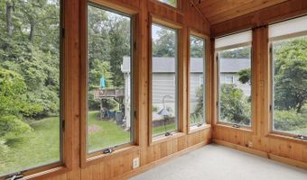 704 SYDNEY Ter, Annapolis, MD 21401