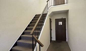 1860 W Surrey Park Ln 2B, Arlington Heights, IL 60005