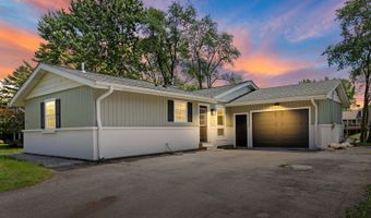 26097 W Channel Ave, Antioch, IL 60002