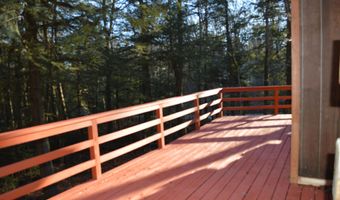 859 Moberg Rd, Becket, MA 01223