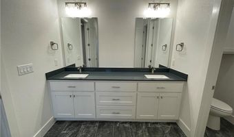 6206 SW Luna Ln, Bentonville, AR 72713