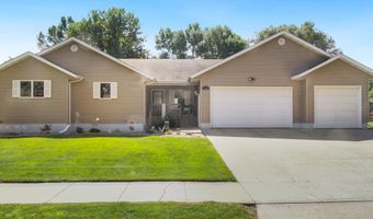 1312 NE 15th Ave, Aberdeen, SD 57401