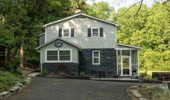 14 Luchetti Way, Andover, NJ 07860