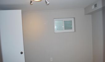 3417 S UTAH St, Arlington, VA 22206