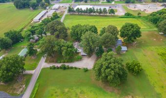 153 County Farm Rd, Alamo, TN 38001