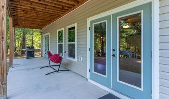 1827 Waterway Dr, Baker, FL 32531