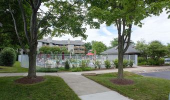 7025 CHESAPEAKE HARBOUR Dr 18B, Annapolis, MD 21403