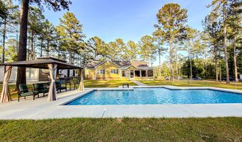 353 Alapaha River Dr, Alapaha, GA 31622