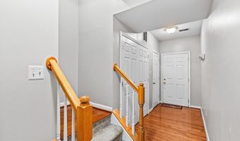 43264 CLEARNIGHT Ter, Ashburn, VA 20147