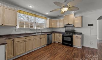 535 5th St, Chester, SC 29706