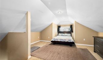 1476 Plainfield Pike, Cranston, RI 02920