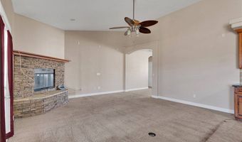 15090 Olema Rd, Apple Valley, CA 92307