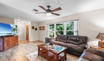 204 ESSARY St N, Auburndale, FL 33823