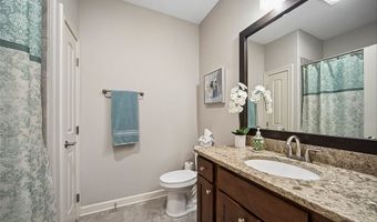 3813 NW Linwood Ln, Ankeny, IA 50023