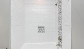 826 EDMONDSON Ave, Baltimore, MD 21201