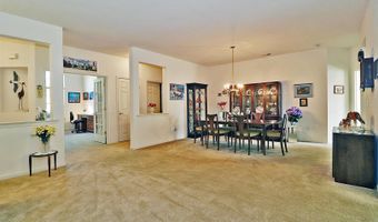 10 Vineyard Way, Barnegat, NJ 08005