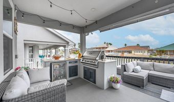 124 Sea Breeze Dr, Aransas Pass, TX 78336