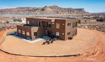 950 S Shelter Cove Dr, Big Water, UT 84741