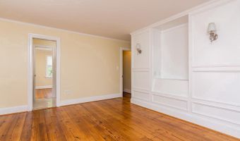 151 DUKE OF GLOUCESTER St, Annapolis, MD 21401