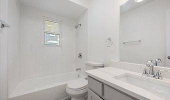 631-633 MAIN St, Atlantic Beach, FL 32233