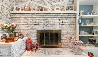 837 Cable Ave, Beachwood, NJ 08722