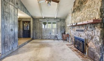 8526 SE 70th Ter, Baxter Springs, KS 66713