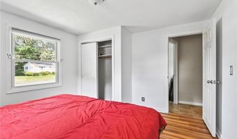 410 Diamond Hill Rd, Warwick, RI 02886