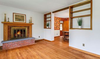 475 Hoyt St, Darien, CT 06820