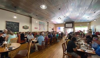 516 W Main St, Appalachia, VA 24216