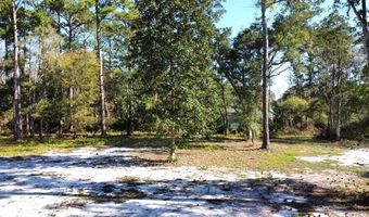 182 Smith Rd, Apalachicola, FL 32320