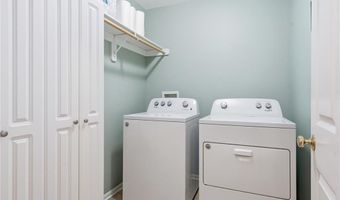 1105 Chapel St, Baldwin City, KS 66006