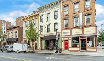 197 Lark St, Albany, NY 12210