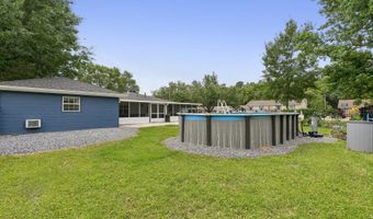 27 Chantilly Ter, Bay St. Louis, MS 39520