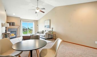 1805 Goose Lake Cir, North Liberty, IA 52317