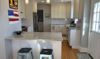 500 Washington Ave, Avon By The Sea, NJ 07717