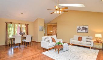 1221 Bridge Park Dr, Alton, IL 62002