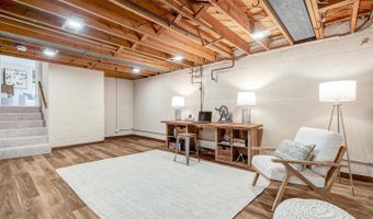 4808 BRADFORD Dr, Annandale, VA 22003