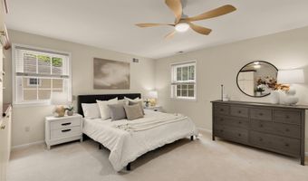 7822 MOORLAND Ln, Bethesda, MD 20814