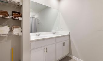 1204 OAK VALLEY Dr, Auburndale, FL 33823