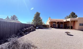 1113 Skyline Dr, Elephant Butte, NM 87935