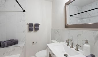 7324 AUBURN St, Annandale, VA 22003