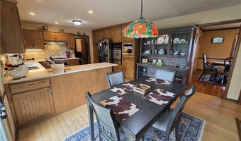 1502 Hillcrest Ct, Atchison, KS 66002