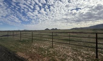 00 XXA2 W Williams Rd 5, Aguila, AZ 85320