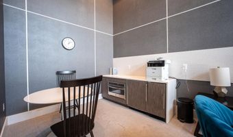 989 S BUCHANAN St 311, Arlington, VA 22204