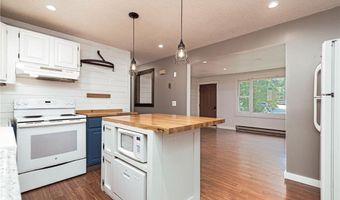 10 Ship St, Jamestown, RI 02835