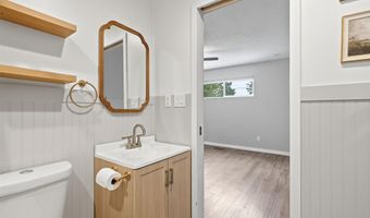 1817 Willow St, Caldwell, ID 83605