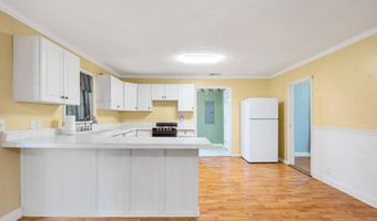 157 Flat Rock Ln, Aberdeen, NC 28315
