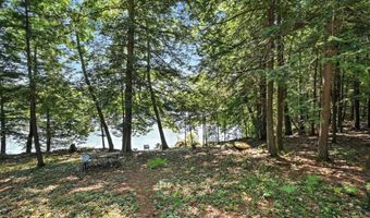 570 McGrath Pond Rd, Belgrade, ME 04917