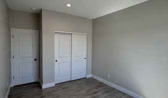 13575 S SILENT Rd, Arizona City, AZ 85123