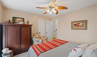 39 SE Shadowlake Dr 39, Bartlesville, OK 74006